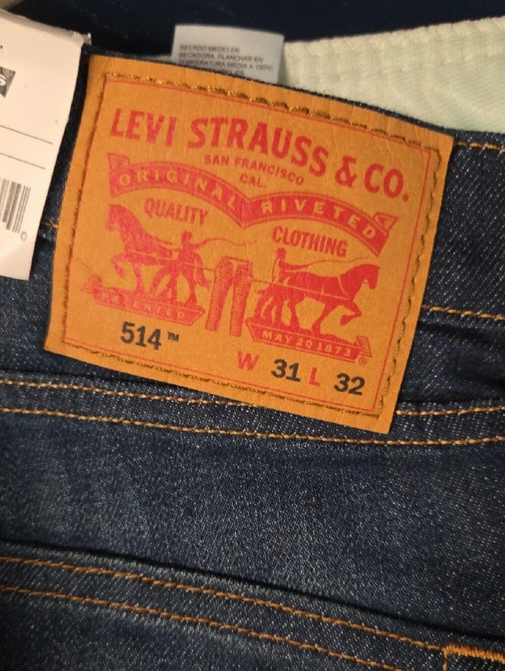 Levi's 514 Straight Jeans in Deep Indigo Wash